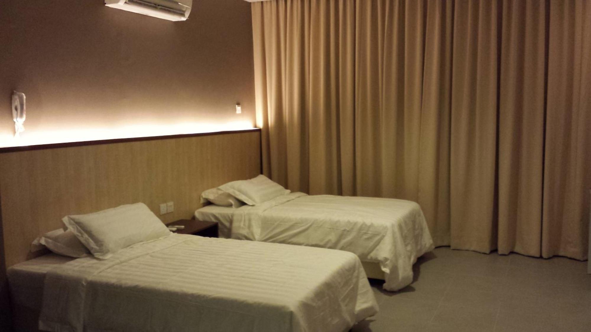 Tribeca Suites Kuching Eksteriør bilde