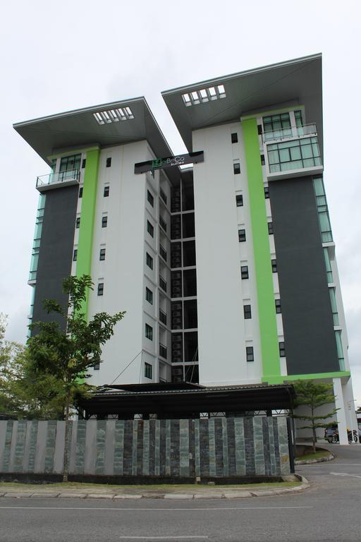 Tribeca Suites Kuching Eksteriør bilde