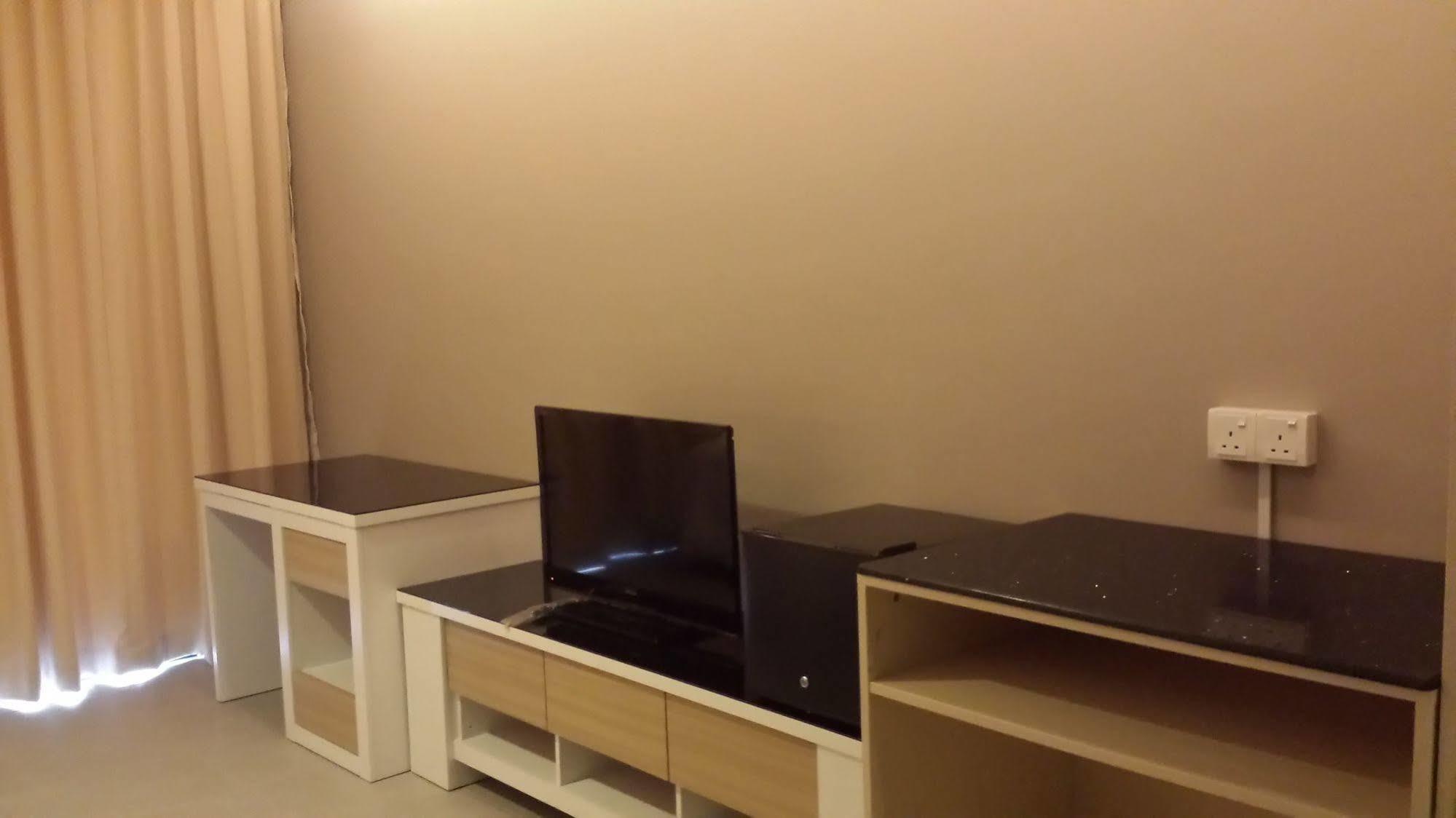 Tribeca Suites Kuching Eksteriør bilde